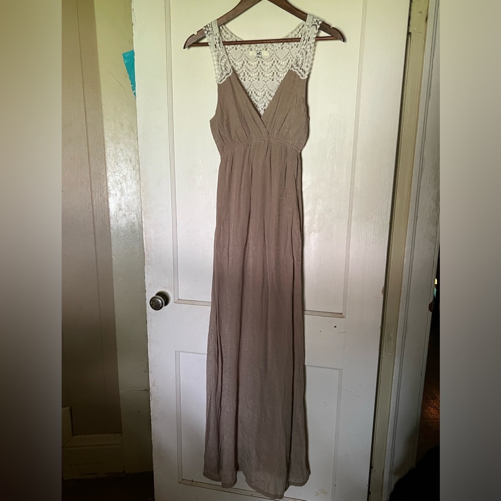 🎉BOGO🎉 Ya Los Angeles Crochet Maxi Dress - Picture 4 of 4